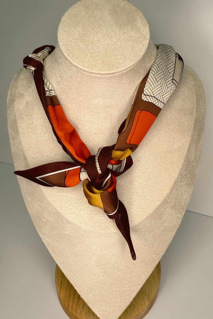 Charm Necklace Scarf - Western, Gold Heart