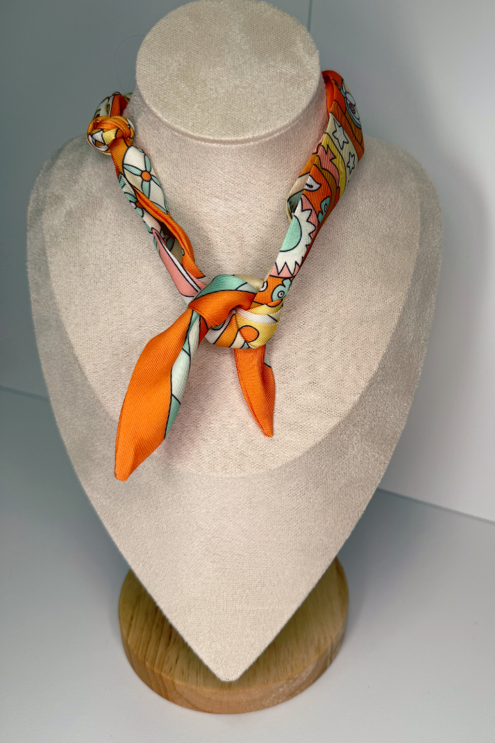 Charm Necklace Scarf - Western, Pink Detailed Heart