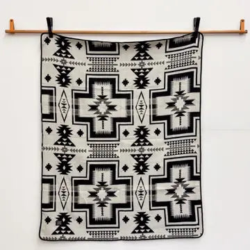 Wylde Brigade - Tulcan Reversible Blanket Throw